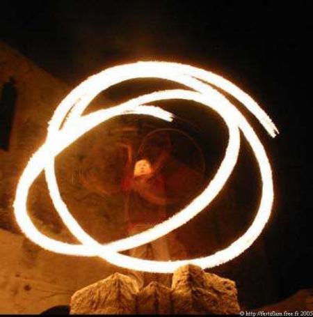 bolas ou cha�nes de feu